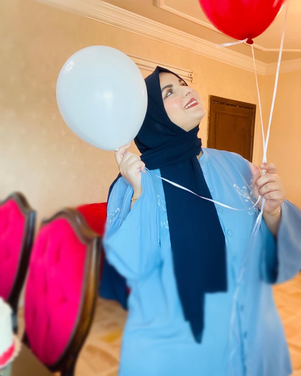 Dimabanat13's tweet photo. #NewProfilePic +1 
I feel so childish to celebrate my birthday this way but I’m happy.😂❤️ https://t.co/jNc2ZwKqtN