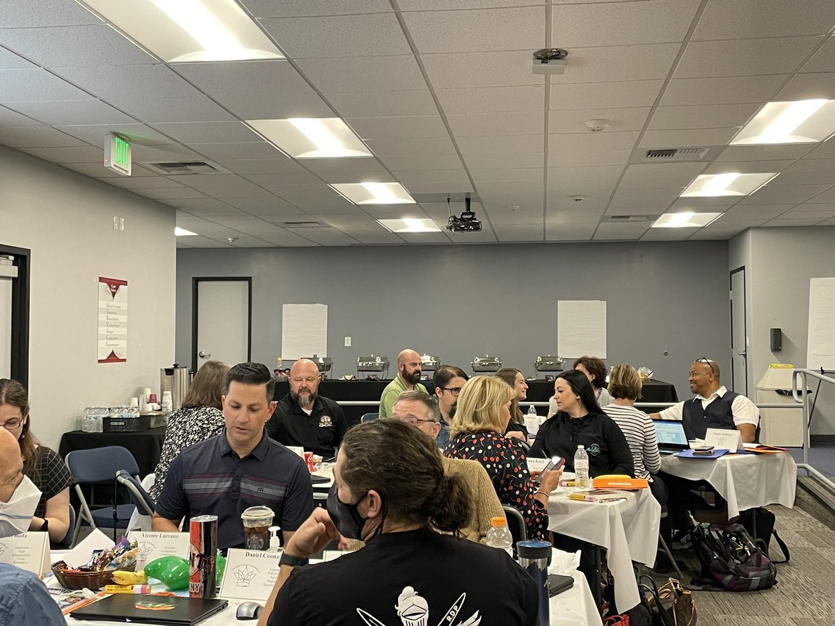 sterebkovgcc's tweet photo. At the GCC Admin retreat with my colleagues, starting a great day!
#gcc_charters #gccstrong https://t.co/EM355le3vF