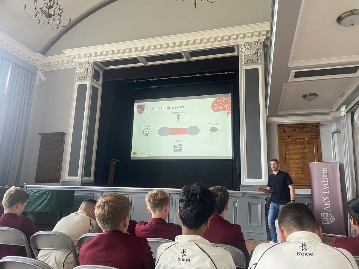 AKS Sport tweet media