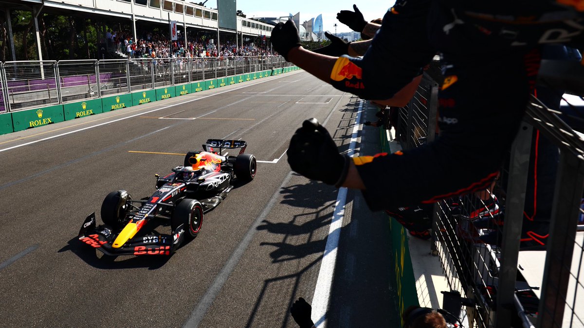 2022 #AzerbaijanGP. Max Verstappen claims his first victory at the Baku City Circuit, from Sergio Perez in 1-2 for Red Bull. (Photo: @HondaRacingGLB)