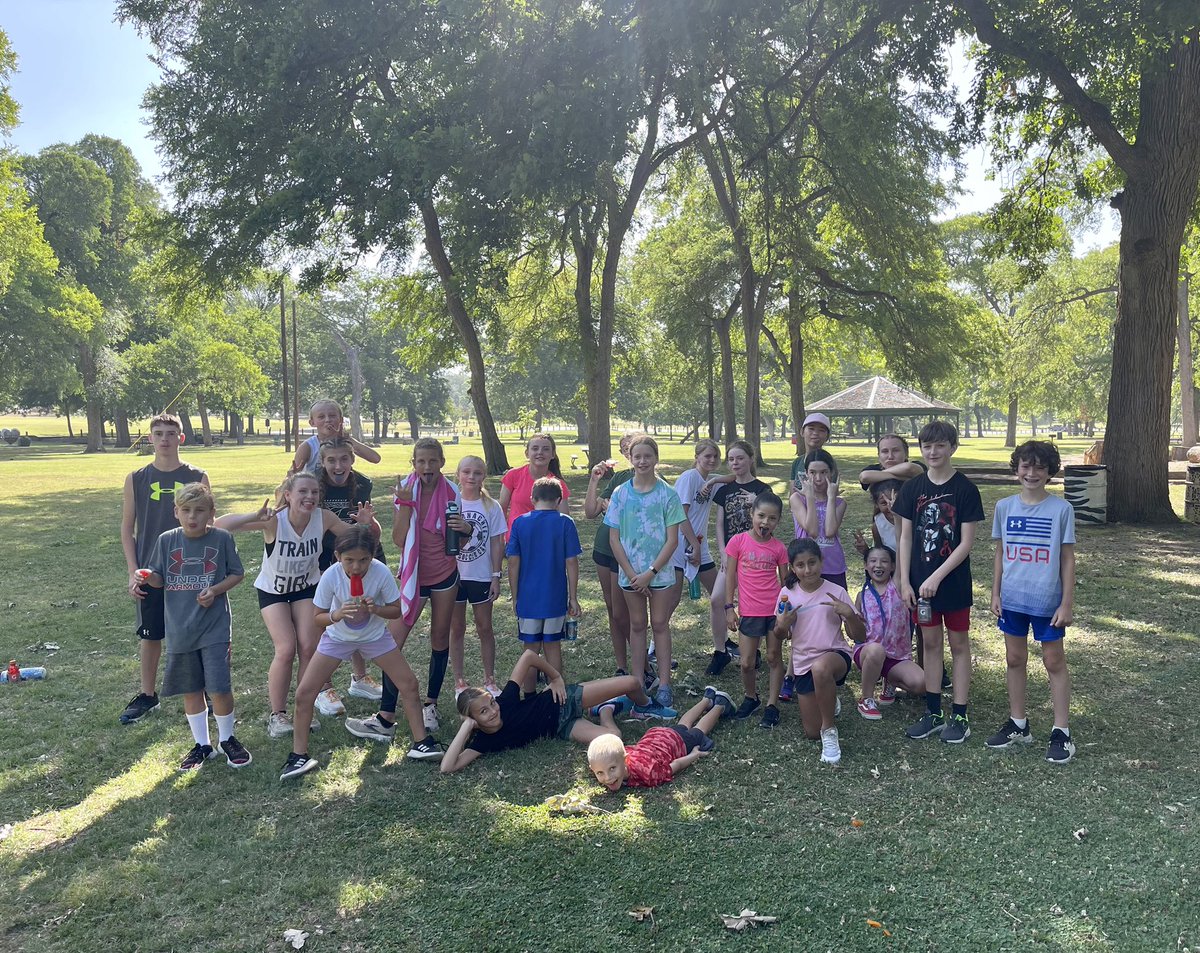 WaxahachieXC's tweet photo. It was a Great first day of XC Camp with our Camp Counselors Cori Morgan, Tessa Dominy and Alyson Moore! These young athletes know how to have fun! https://t.co/IXJp8KYGdw