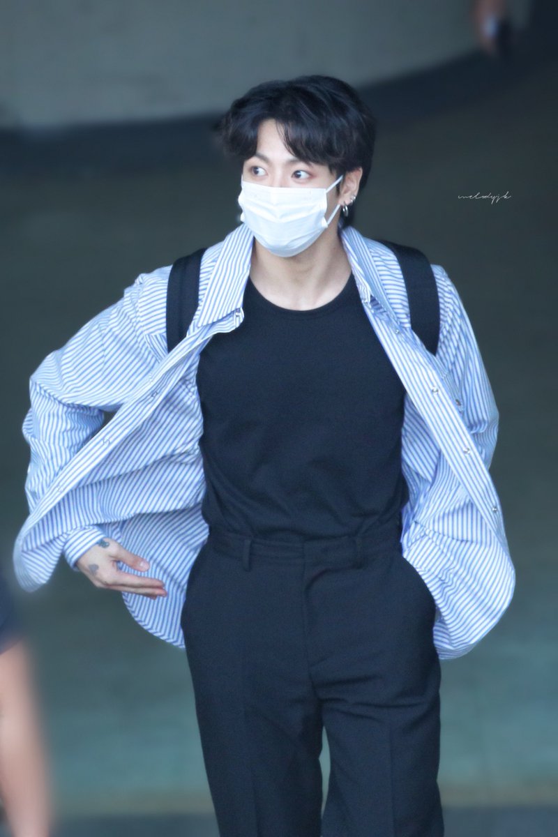 _MELODYJK's tweet photo. UPDATE 220613 🗣 슈스다 슈스.. 슈퍼스타⸝⸝ ᷇࿀ ᷆⸝⸝

#방탄소년단 #전정국 #JUNGKOOK #ジョングク #YetToCome #BTS #BTS_Proof https://t.co/WxtxANeFJi