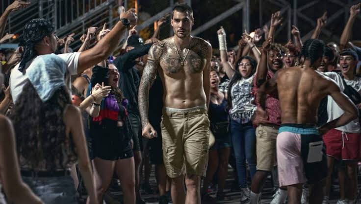 s2_awake's tweet photo. Ver um jogo de basquete: 🙄 // Ver um pitéu de 2,06m jogando basquete: 😌 @NetflixBrasil #HustleNetflix #arremessandoalto https://t.co/puSFBn4qaM