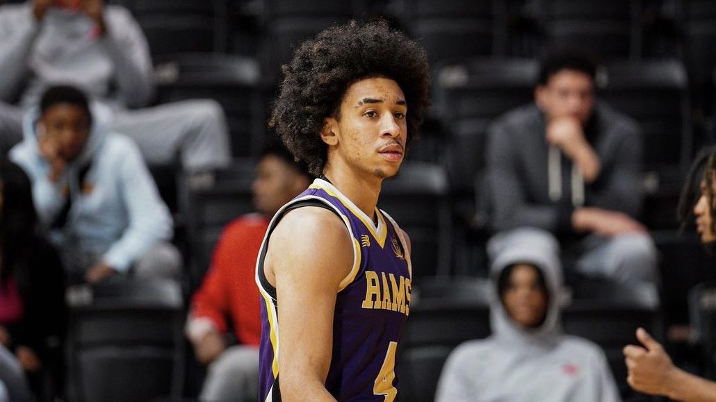 hoopgate's tweet photo. 2023 4-Star G Freddie Dilione will take an official visit to Tennessee on Wednesday, he tells @hoopgate. https://t.co/XtJ1K8Mim7
