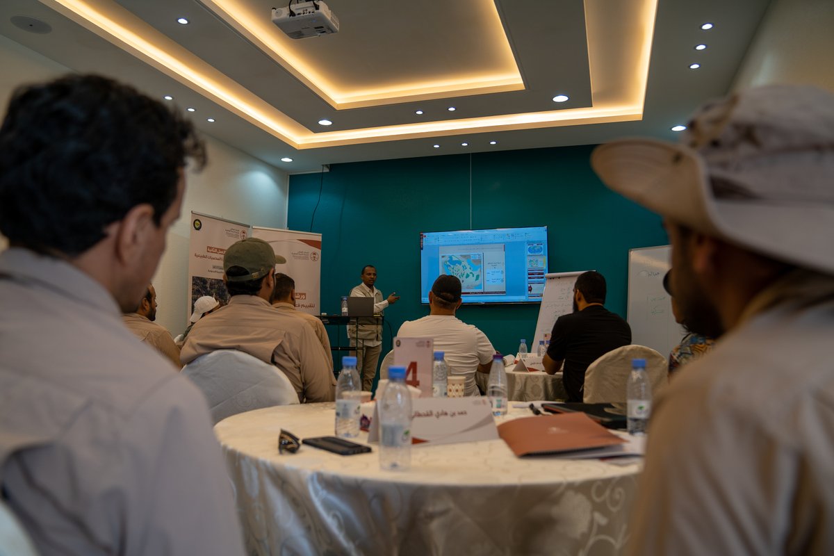 NCW_center's tweet photo. #المركز_الوطني_لتنمية_الحياة_الفطرية بالتعاون مع الأمانة العامة لمجلس التعاون لدول الخليج العربية ينظم، في محمية ريدة، ورشة العمل التدريبية الثانية لتقييم فعالية إدارة المحميات الطبيعية. 

#محافظة_تنمية_استدامة https://t.co/ZZToFdKFwF