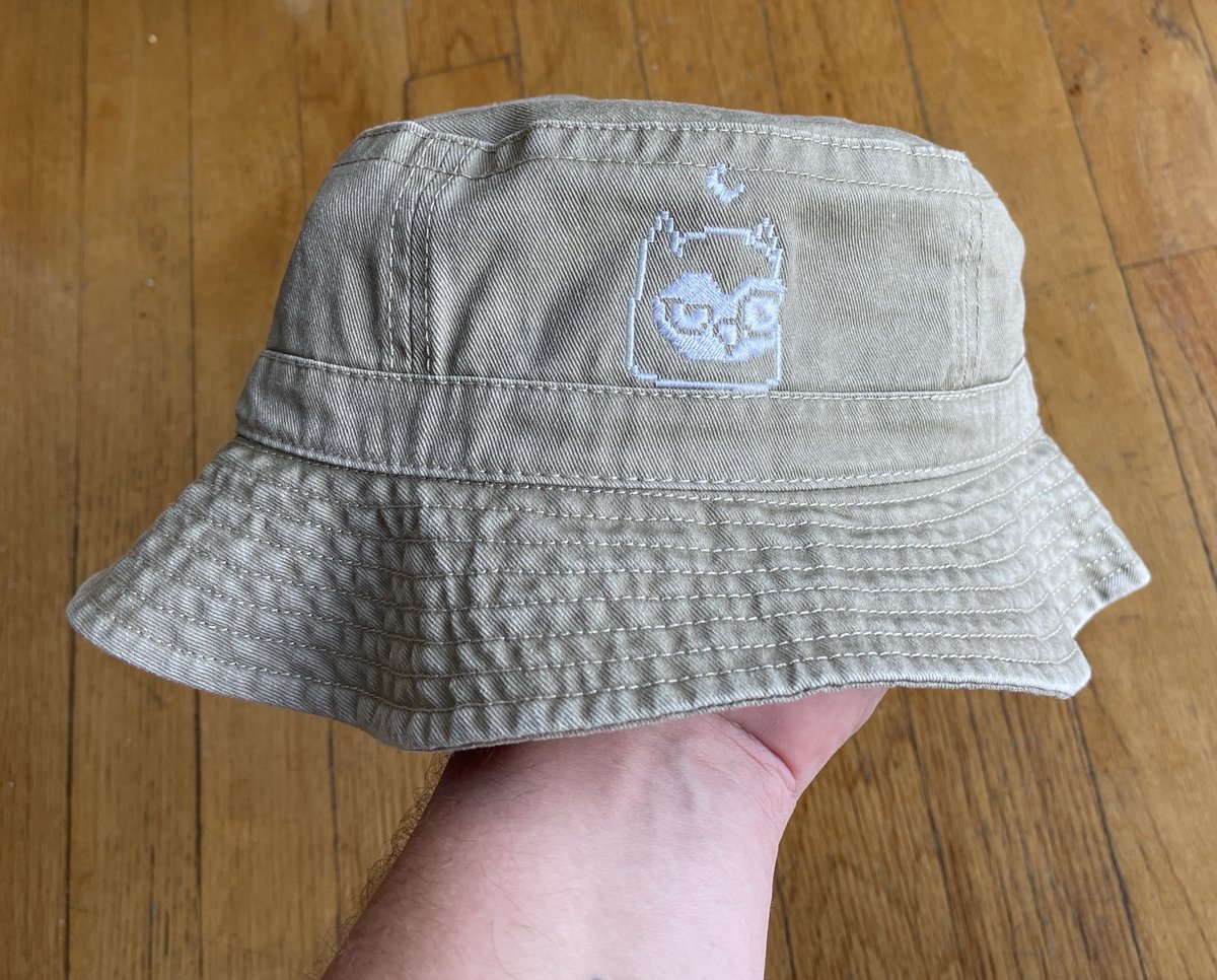 doing a little raffle to cheer us up in these hard market conditions!

❤️❤️❤️

like, retweet and follow for your chance to be sent one of these (yes, those are two bucket hats and they are one of a kind <a href="/moonbirds/">Moonbirds</a>)