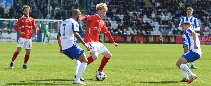  Vejle Boldklub verkauft Tobias Mølgaard an AGF. 🔗 Lesen Sie hier ...