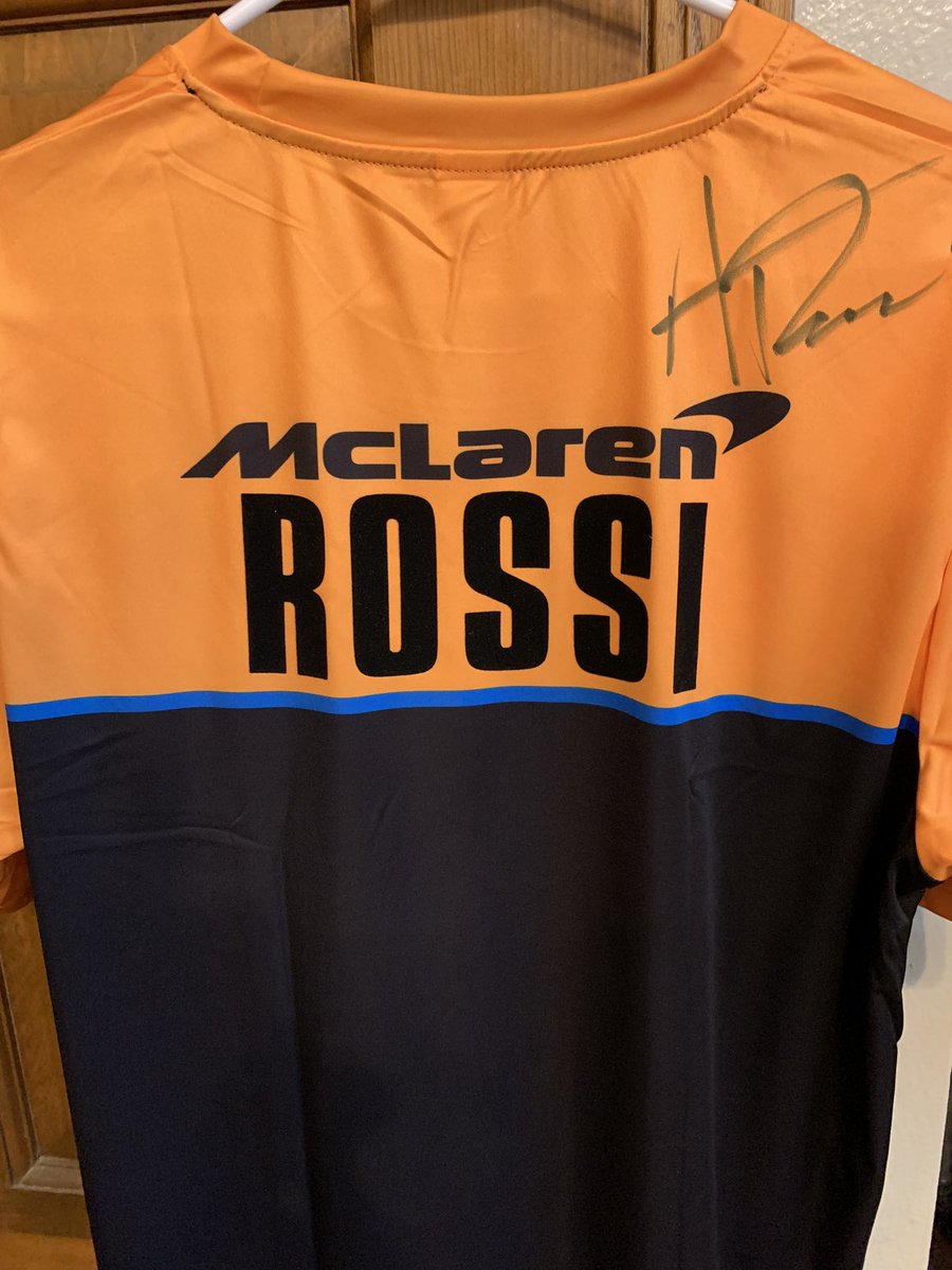 BakuganPerry's tweet photo. @AlexanderRossi Awesome race and thank you for the autograph after the race.  Looking forward to the rest of the season and 2023! https://t.co/7FmYEsdwTc