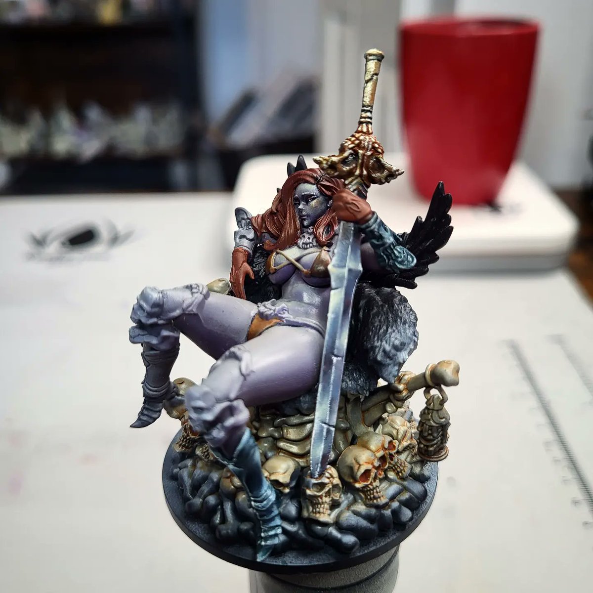 MjgPaints's tweet photo. Death Armor pinup WIP by @kingdomdeath 

#Warmongers #kingdomdeath #paintingminiatures https://t.co/MZAkGL7rVF