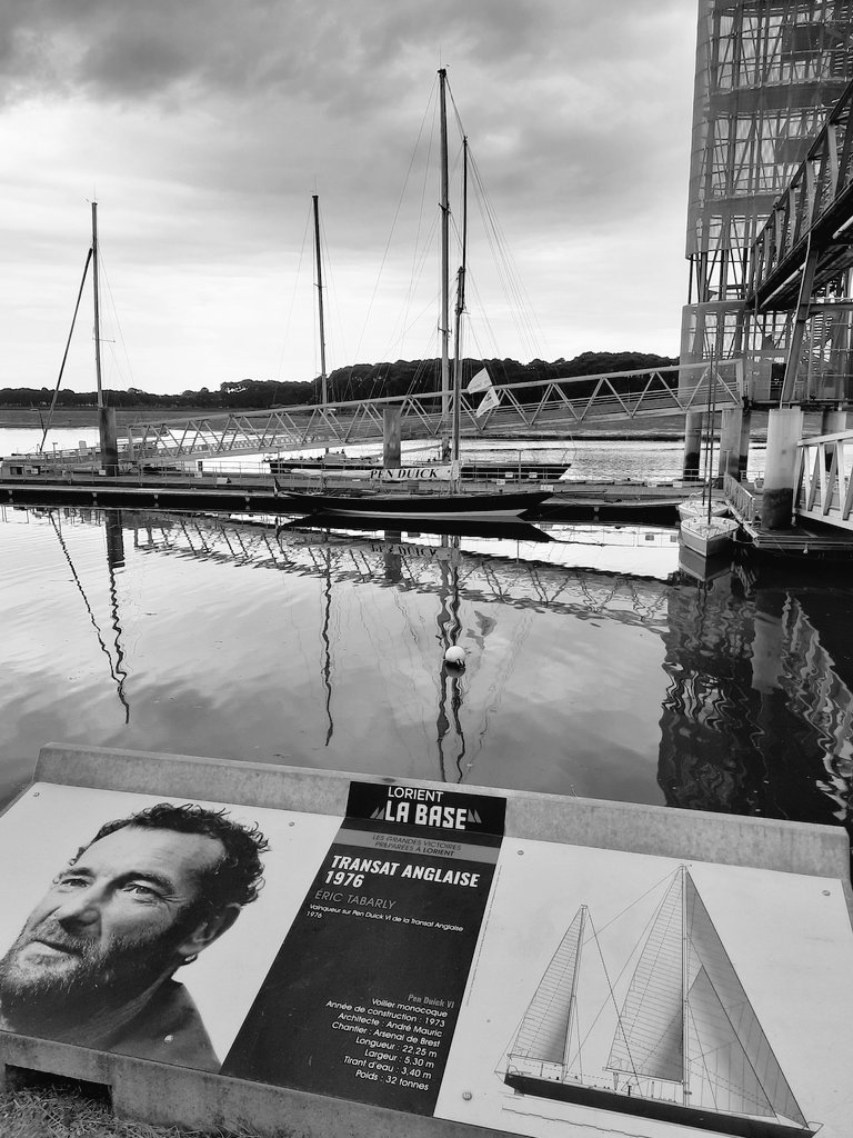 celine29m's tweet photo. Pen Duick I, le 1er et dernier bateau d'Éric Tabarly, navigateur breton d'exception, disparu en mer le 13 juin 1998.
#EricTabarly #Bretagne #Mer https://t.co/36F1sJNJOo