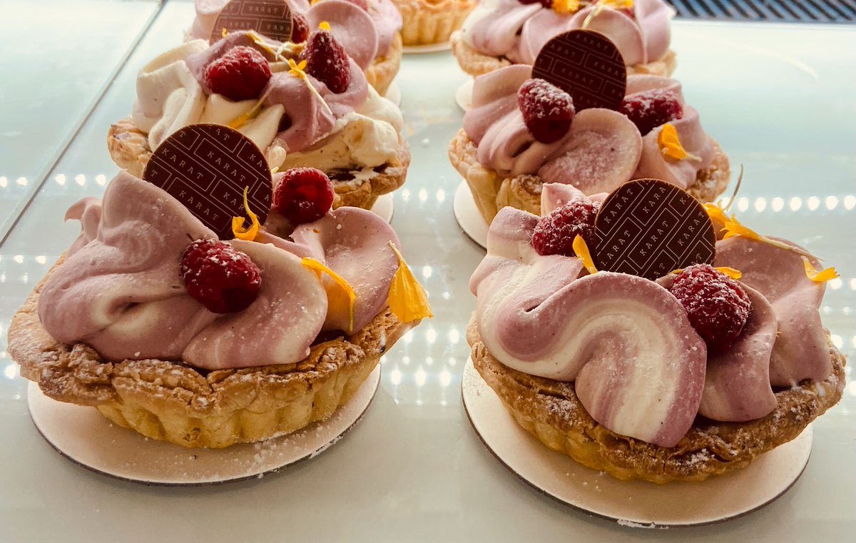 Vacay.ca (@vacaycanada) on Twitter photo Looking for a summer culinary destination? Check out #Kelowna -- where the quality of the cuisine has caught up to the #OkanaganValley's outstanding wines. Learn more:
vacay.ca/2022/04/in-kelβ¦
<a href="/OKFoodieTours/">OkanaganFoodieTours</a> <a href="/mtboucheriewine/">mtboucheriewine</a> #explorebc Looking for a summer culinary destination? Check out #Kelowna -- where the quality of the cuisine has caught up to the #OkanaganValley's outstanding wines. Learn more:
vacay.ca/2022/04/in-kelβ¦
<a href="/OKFoodieTours/">OkanaganFoodieTours</a> <a href="/mtboucheriewine/">mtboucheriewine</a> #explorebc