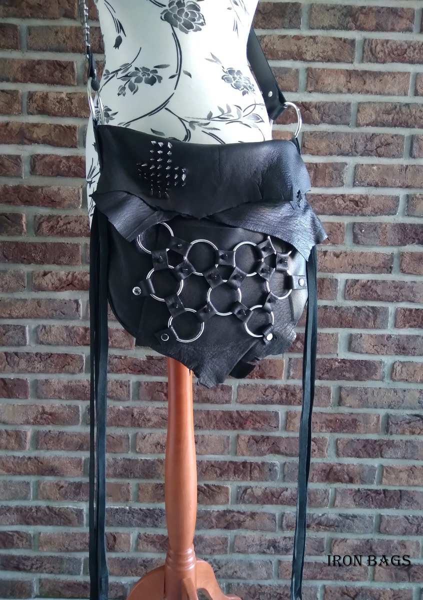 JustineArt8's tweet photo. Excited to share the latest addition to my #etsy shop: Black shopping bag with studs fringe studs leather tote bag hobo goth designer metalhead black metal gothic handbag Iron Bags https://t.co/VnOSq0O1M8 #black #birthday #halloween #bohohippie #handbagdesigner #hobogo https://t.co/DgAOwOApyg