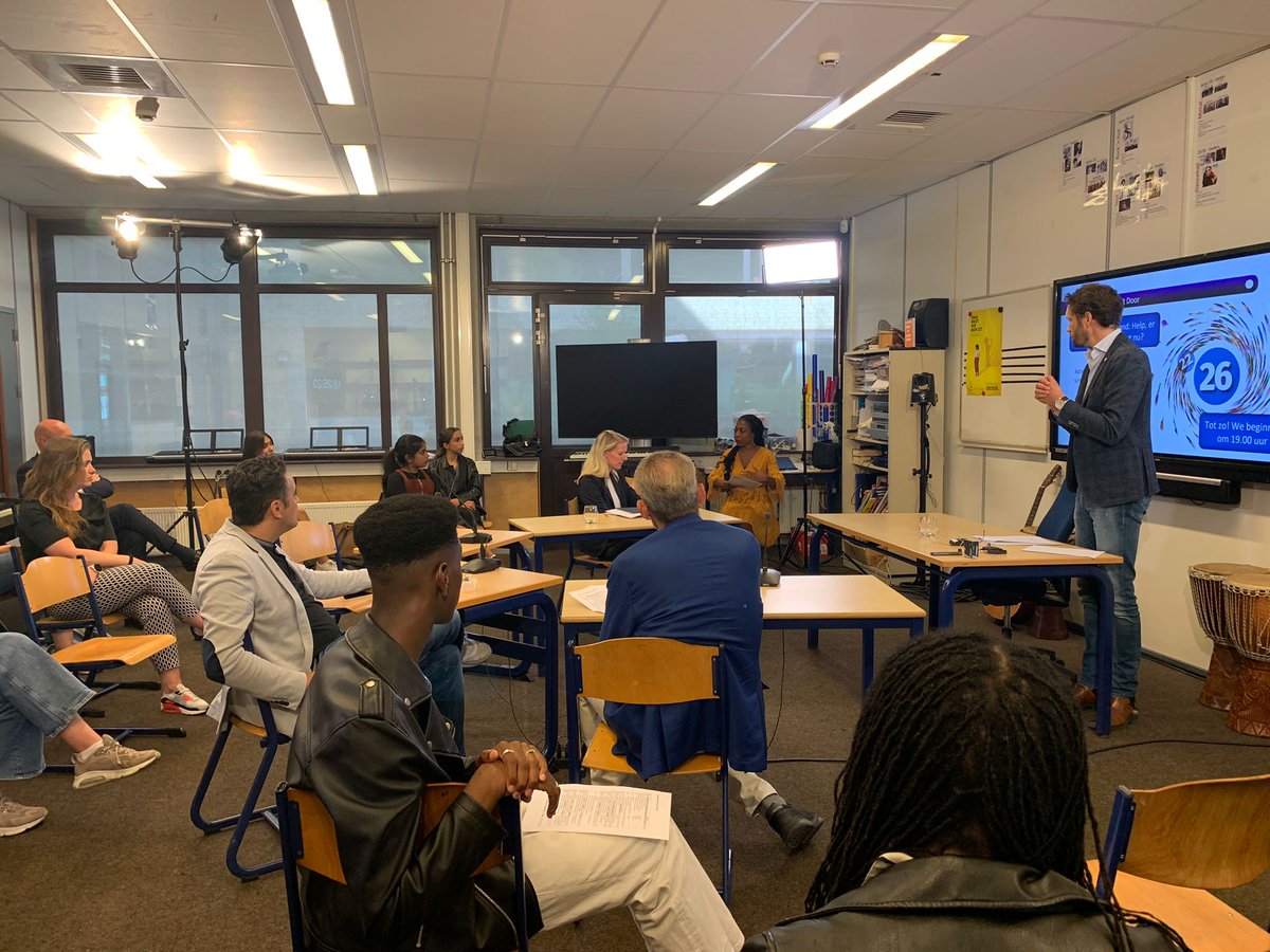 AlmeerseScholenGroep tweet media