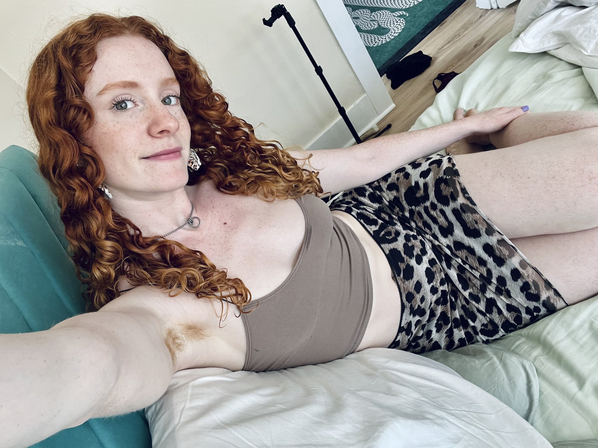 Amy Ginger Hart on X: Don't I look pretty right after I cum? You should see me during…😈 Brand new solo video in this outfit 🖤 link in bio to purchase! t.cow7d2Ux1Fxc