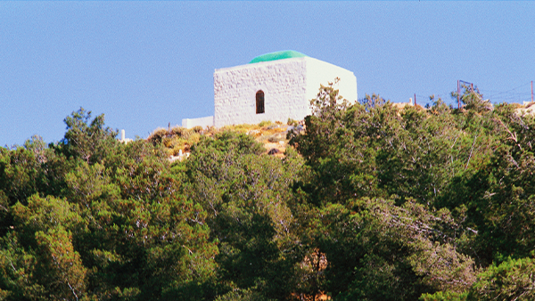 axisdmc's tweet photo. Prophet Nuh's (Noah) shrine in Karak. God sent Noah to his people to warn them of divine punishment if they continued to worship idols, and to build a mighty ark that would withstand the floods to come.
#jordan #karak #kerak #noah #prophetnoah #prophetnuh #ark #religioustravel https://t.co/EYL13P6Ywf