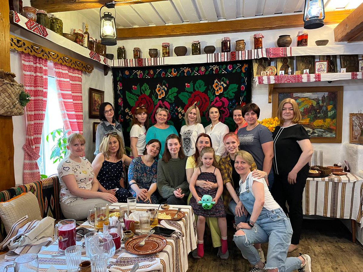 Оксана Стацкая tweet media