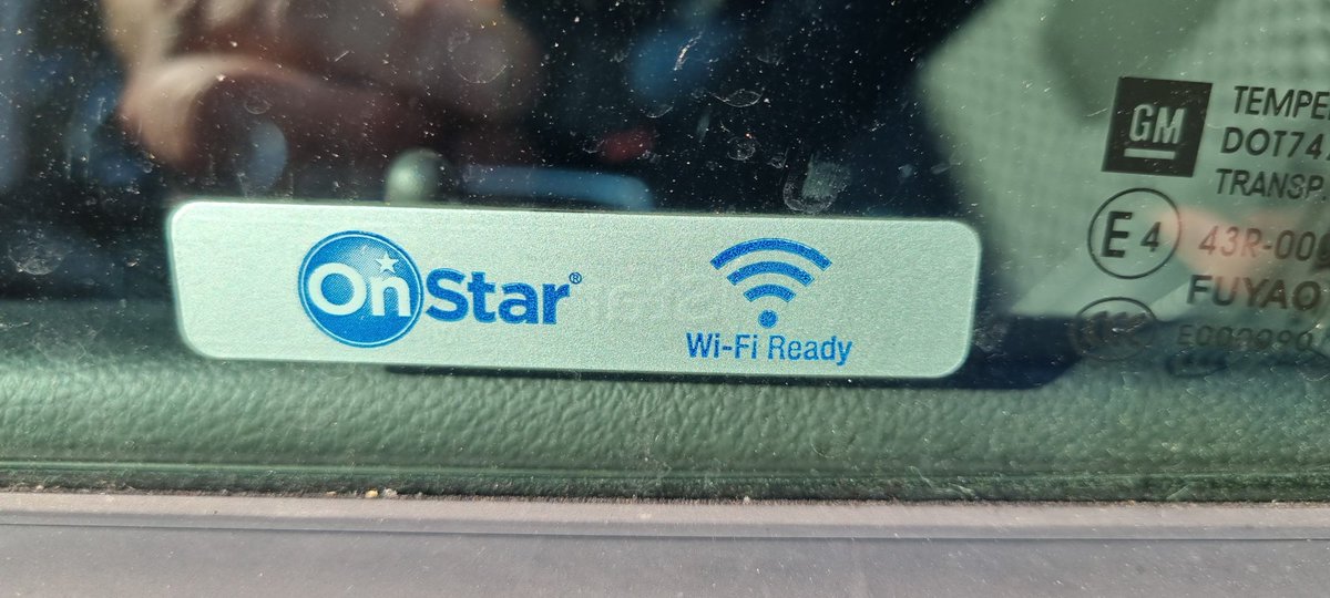 gcwebmicha's tweet photo. Ärgere mich grad tierisch, dass ich meinen #opel #astra nicht mehr mit der App öffnen kann - weil #offstar - und extra den Schlüssel holen musste. Danke @Opel, danke für nichts 🤬 #stellantis #Rückschritt https://t.co/gIbudOZy2b