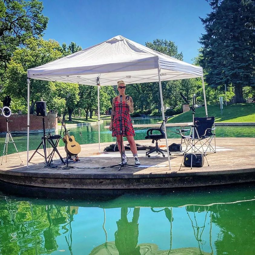 I was asked to read some poetry at the Loveland Justice League's first annual event this weekend! 🤍
#WritingCommunity #poetrycommunity #SocialJustice #forthepeople #wordsofpeace