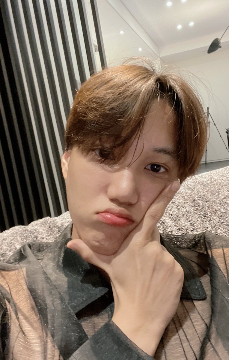 kjontgin's tweet photo. Selamat malam? https://t.co/T2WUfWgDUg