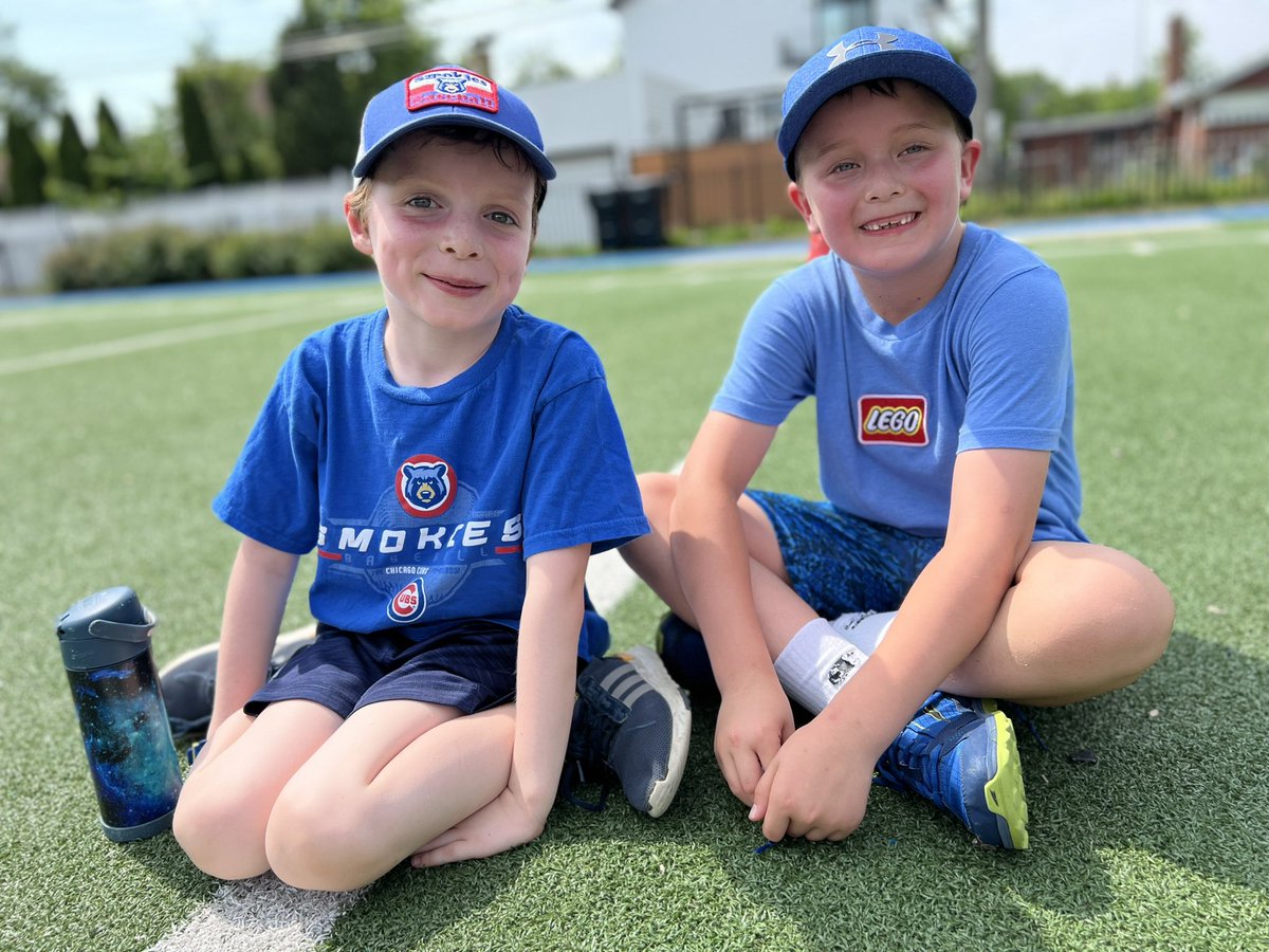 MrsGaughan103's tweet photo. Field day fun!@SauganashCPS https://t.co/x70UeprD4o