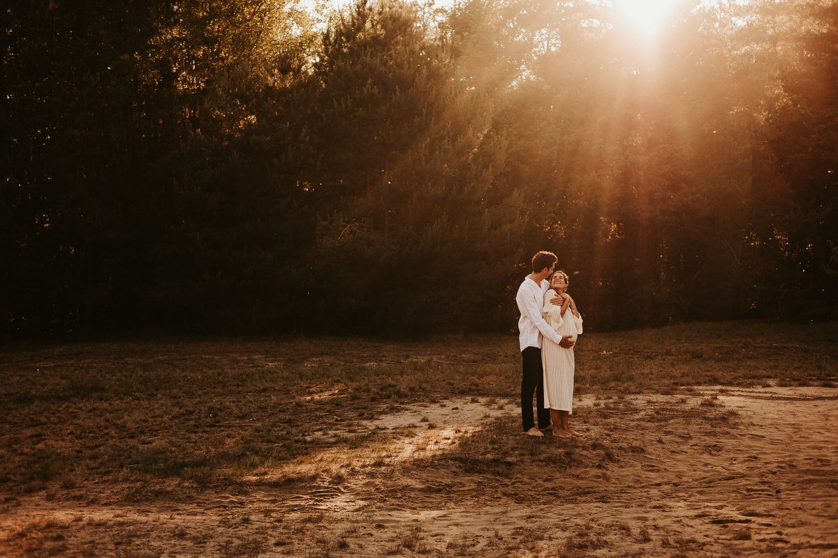 KarenVerheyden's tweet photo. Hey allemaal, ik ben Karen, fotografe in bijberoep onder de naam Studio Veka. Momenteel werk ik super hard om dit ooit in hoofdberoep te kunnen doen maar momenteel is dit jammer genoeg nog niet haalbaar. 

Show some support? 🥺

IG: studioveka
RT/follow: much appreciated 💛 https://t.co/VLL0QlSuho