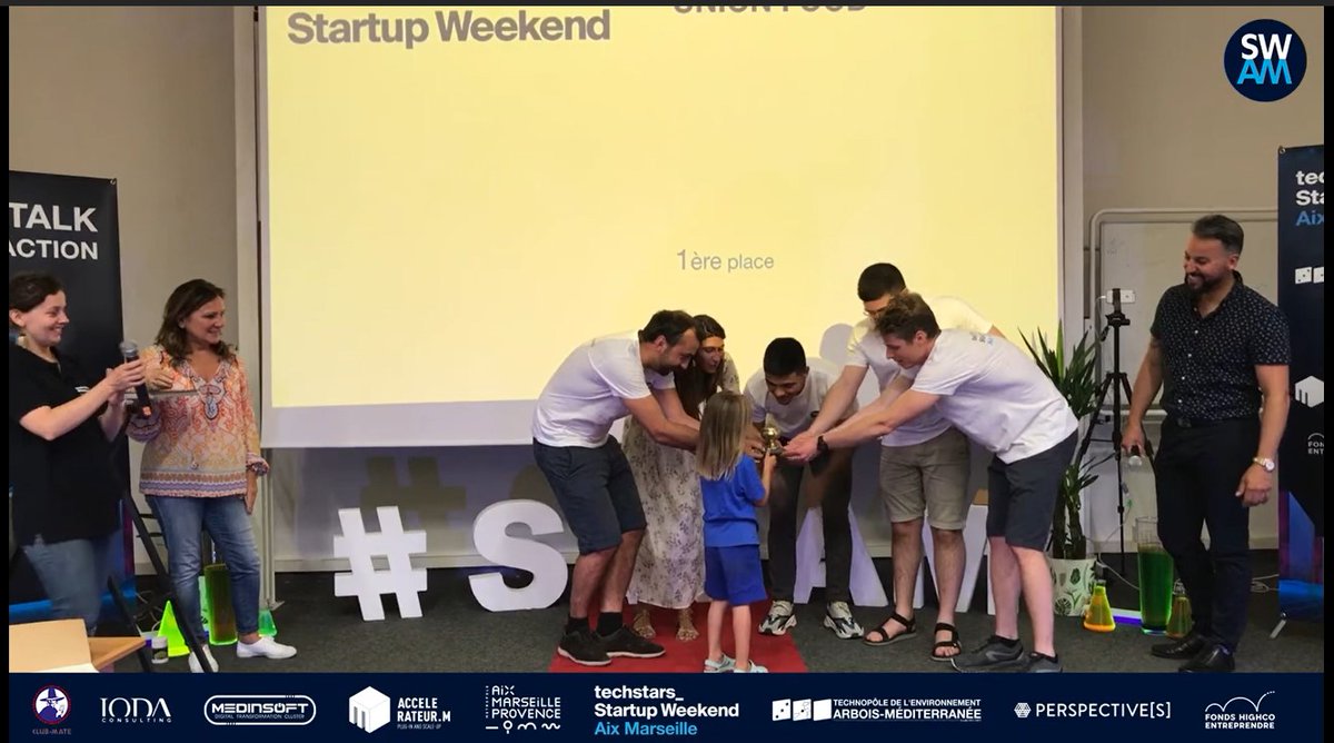 Le  Startup Weekend Aix-Marseille s'est déroulé ce week-end, avec un palmarès de grande qualité :
🥇 Union Food
🥈 Metronome
🥉 Jeunevieve
Prix coup de ❤️ : Campus Family
Un grand bravo à tous les participants qui ont fait preuve d'une créativité folle en un temps record 👏👏👏👏