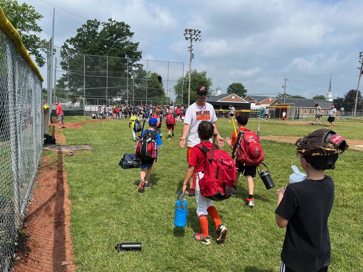 AHSRaptorsBase's tweet image. Awesome 1st Day of our Youth Baseball Camp! Thankful for our Over 165 Campers that will be spending the week with us, it is going to be a great week! #FutureRaptors