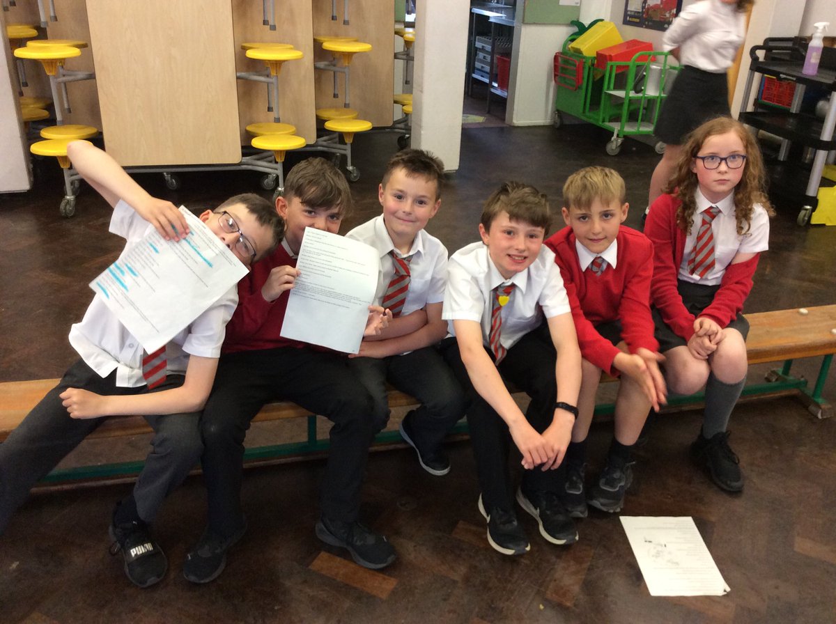 HolyFamilyYear6 tweet media