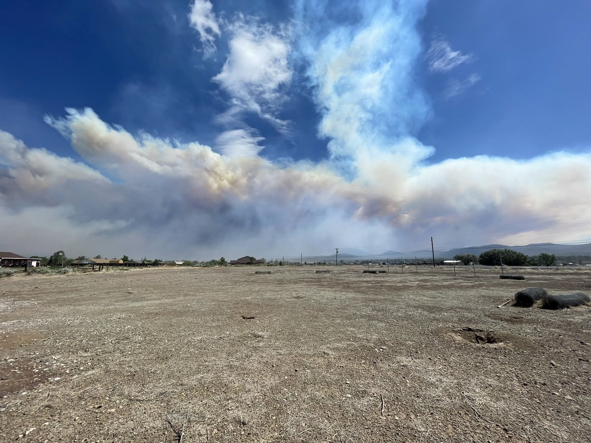 Intense smoke plume over the Pipeline and Haywire Fire…

<a href="/CoconinoNF/">Coconino NF</a> says the two fires will likely combine. From our vantage point, it looks like that’s happening.