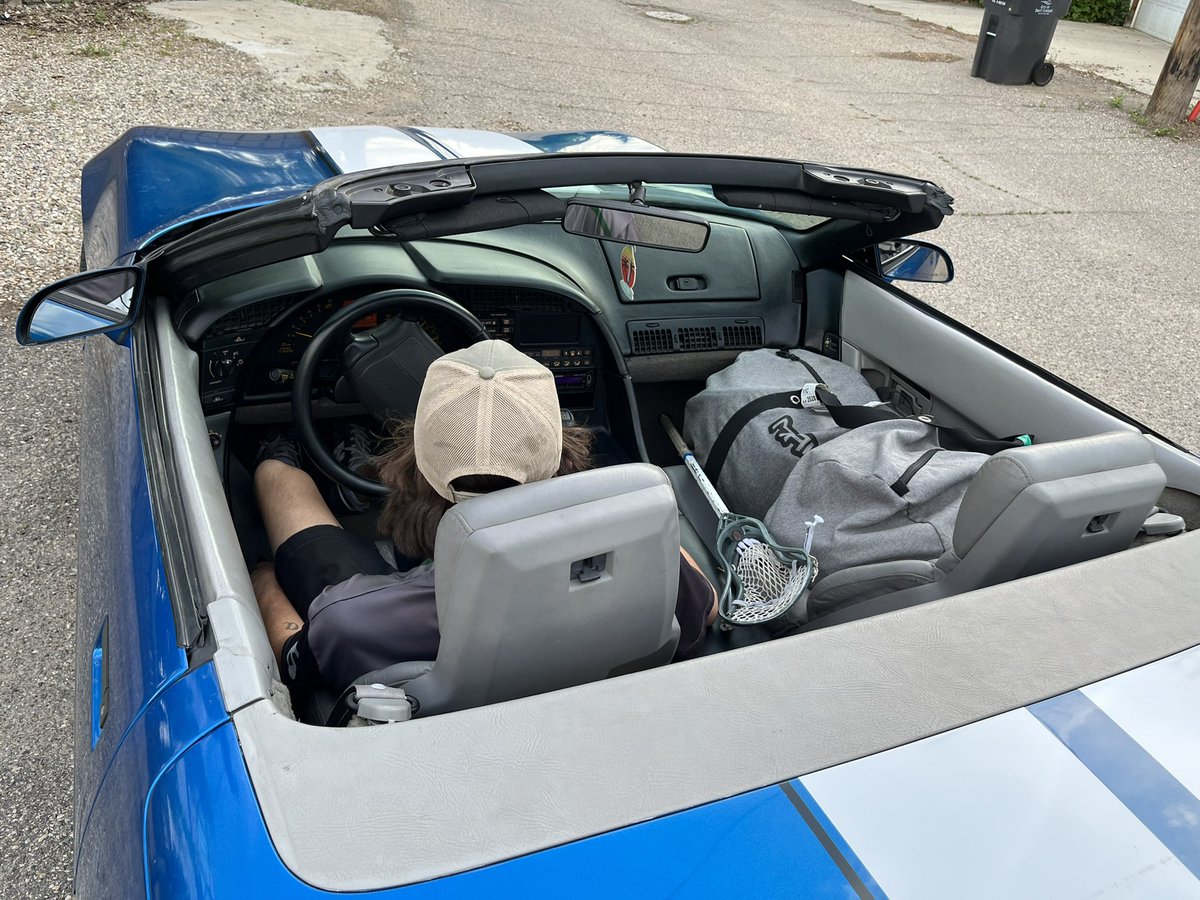 AbbieHouston1's tweet photo. Just enough room in his new car for him and his lax bag! I think he may even do up it’s seatbelt! He’s home in Canada for some box lax, then head back to sunshine state in August #LaxForLife @LaxWebber @NAIA @NAIALacrosse https://t.co/L6ASp2Z3p8