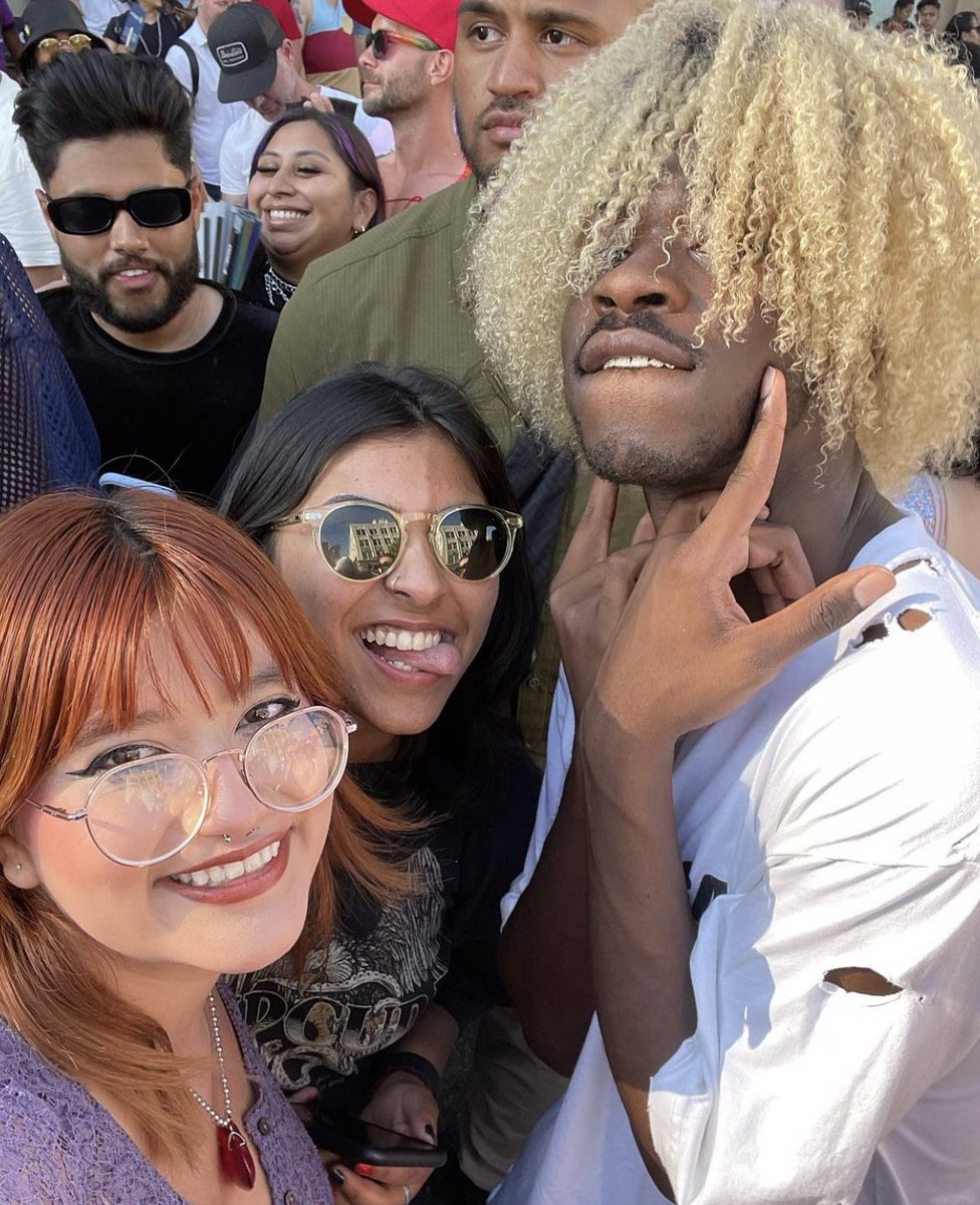 .<a href="/LilNasX/">☆ ‧dreamboy··‧̩̥˟͙冬˟͙‧̩̥l</a> + fans having a blast at Hollywood Pride’s <a href="/Polartropica/">Polartropica</a> x DASH stage! #pride #lapride 🌈💕🥳 @HollywoodPship <a href="/lapride/">LA Pride</a> <a href="/shopstreetlet/">Streetlet</a>