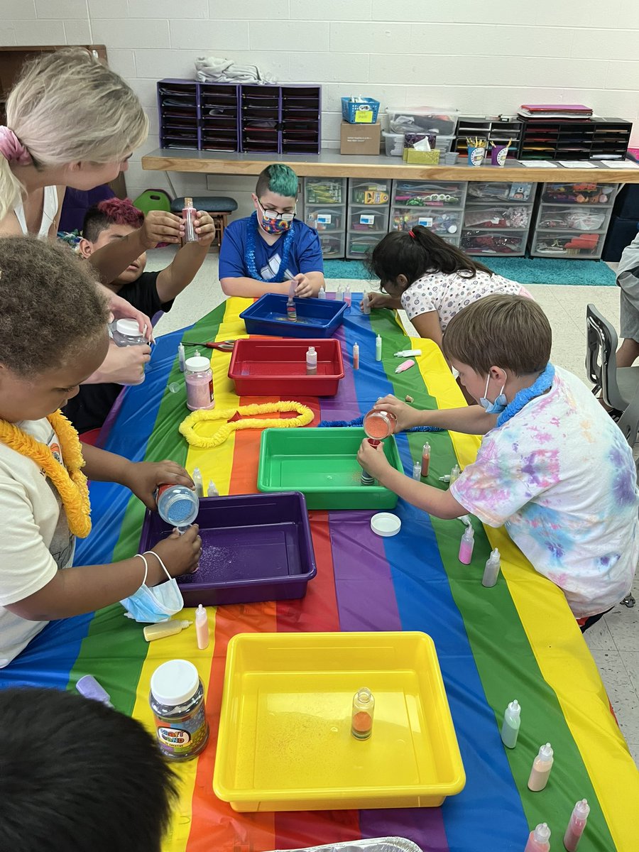 jennifer tweet media