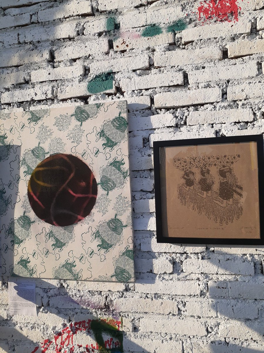 _KadekDwi_'s tweet photo. Creatures on the wall https://t.co/OwvxuaBzU6