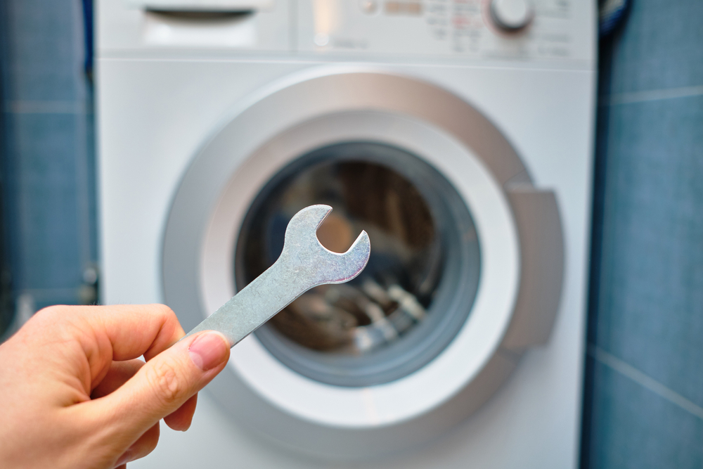 Our new #blog explains the steps for safely installing a new #washer and #dryer: bit.ly/3xNHBgQ 👨‍🔧

Need assistance? Contact our team to have a master #plumber professionally install your new washer and dryer.

#plumbing #washingmachine #sykesvillemd #carrollcountymd