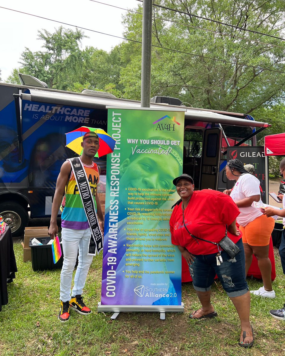 avision4hope's tweet photo. "COVID-19 won't stop me from enjoying the rainbows 🌈 of life because I'm vaccinated." https://t.co/8aByOEVQOH