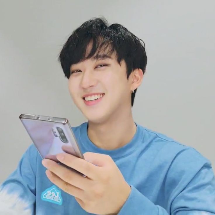 jiniret_skz_zoo's tweet photo. "But if something doesn't work out for me,then let's just talk a lot,"I think this is a more gracious option. #Changbin,Sunny, I'm afraid I won't survive this broadcast,let's talk better.@Stray_Kids #Changbinbestsinger #StrayKids #스트레이키즈 #Changbingeniusrapper #서창빈 #창빈 https://t.co/aoJzQwcLUs