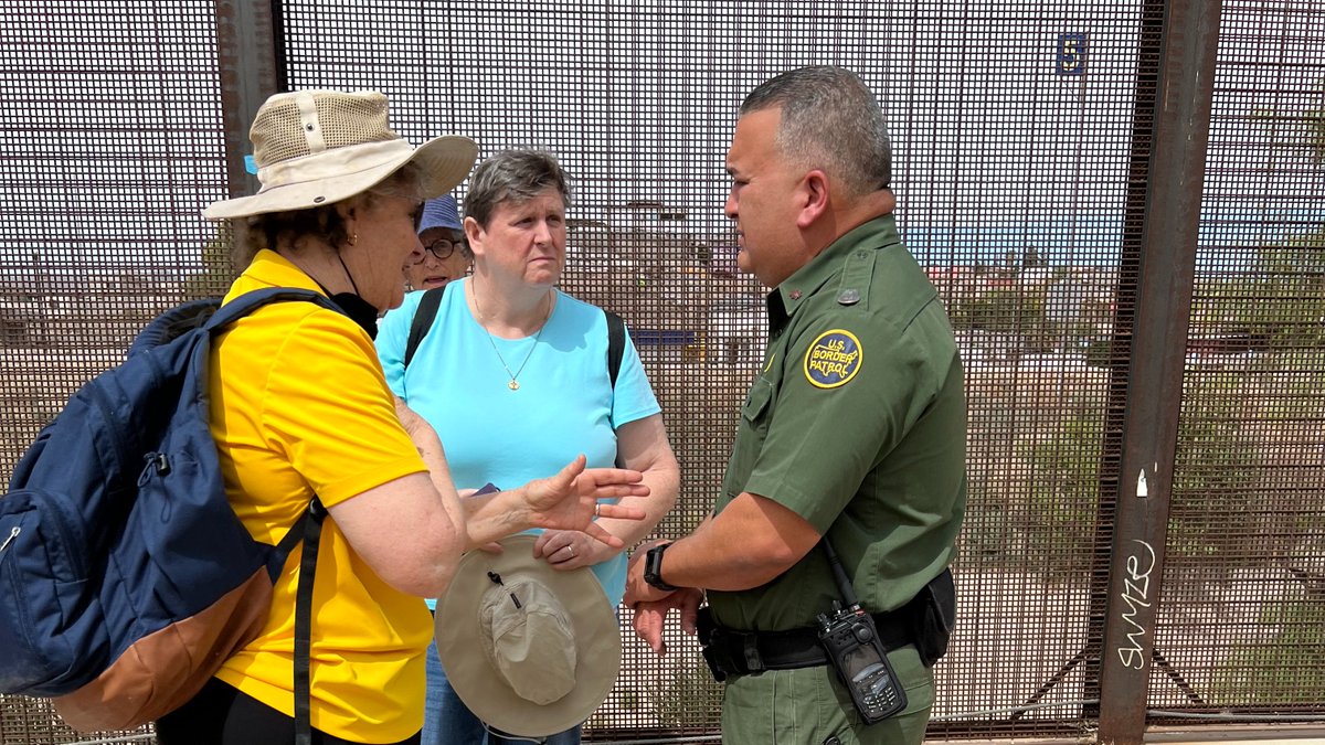 A dozen people took part, including sisters, Mercy Associates, teachers at Mercy-sponsored schools and universities, and others interested in being in solidarity with migrants.

Here are some preliminary photos and videos of our encounters.

#MercyForJustice #MercyForImmigrants
