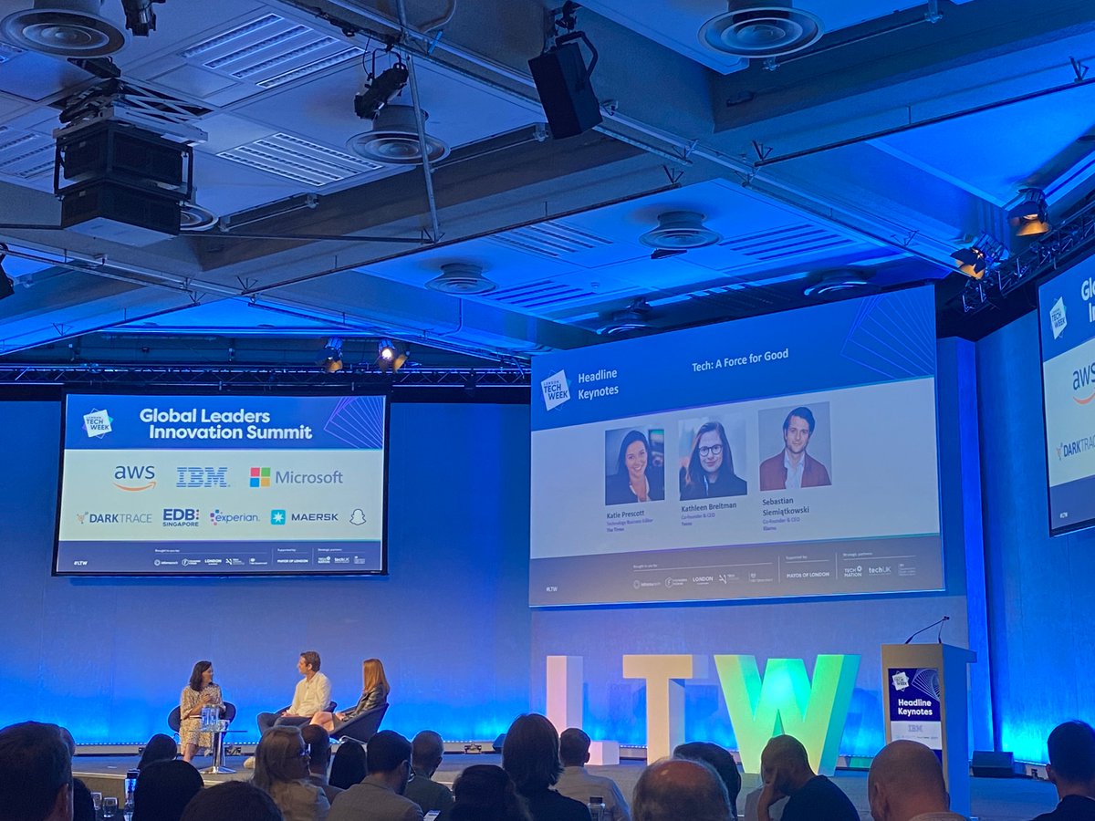  @tezos's  @breitwoman &  @Klarna's  @klarnaseb talked how to steer organisations for greatest impact in a Tech For Good panel - great insight.+Enjoyed hearing  @taavet ( @Wise) &  @waldec ( @boltapp) on their coding school - a model we were inspired by when starting  @01_Founders! /4