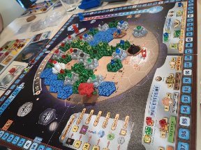 BrotundSpieleBS's tweet photo. Wollt auch ihr gerne mal den Mars bewohnbar machen? Oder als Elfischer Hexenmeister die Welt von Dungeons&amp;Dragons erleben? Oder einfach einen netten Austausch bei Kaffee und Kuchen? Das Ganze gibt's ohne Eintrittskosten am Samstag wieder bei uns! https://t.co/flqZjG1bYh https://t.co/qzAQaz0gE5