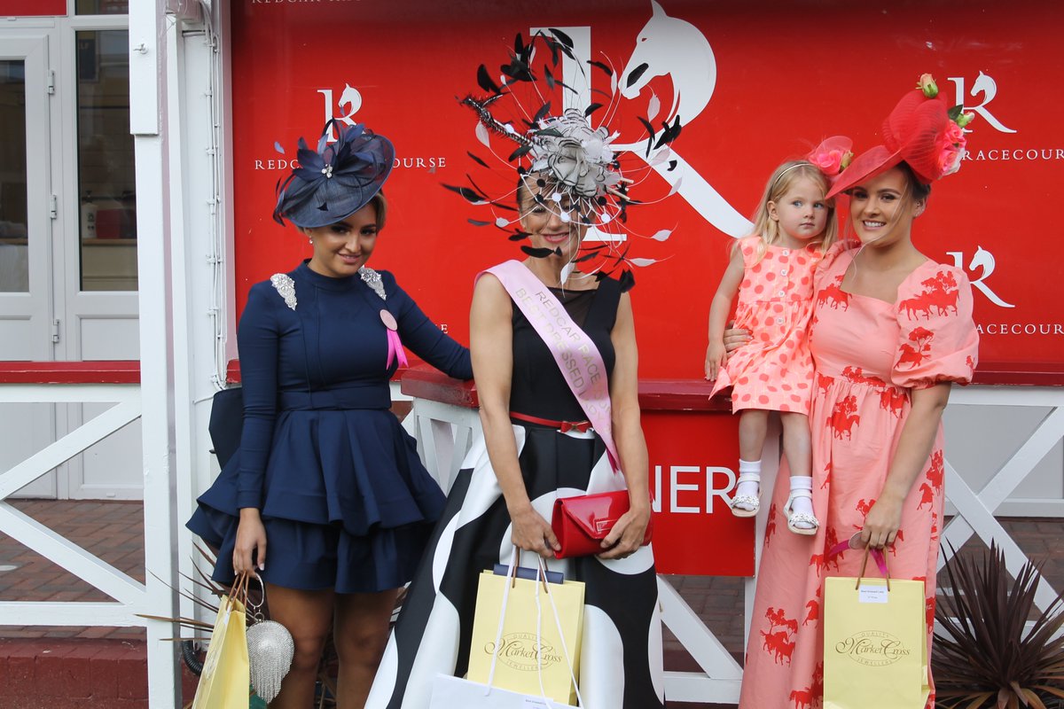 We're under starter's orders for the fashion stakes as Ladies' Day returns to its normal slot with glittering prizes on offer. Who'll follow Lisa McArdle as our Best-dressed Lady?
redcarracing.co.uk/news/under-sta…