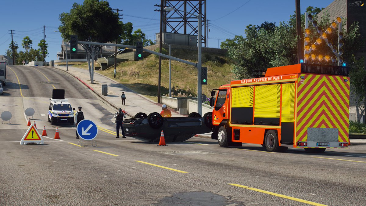 GrandParisRP's tweet photo. Venez rejoindre les pompiers de GrandParisRP ! 
https://t.co/01qHoMzuUm
#fivem #pompier #paris #GTA5 https://t.co/HRJrfUDdNP