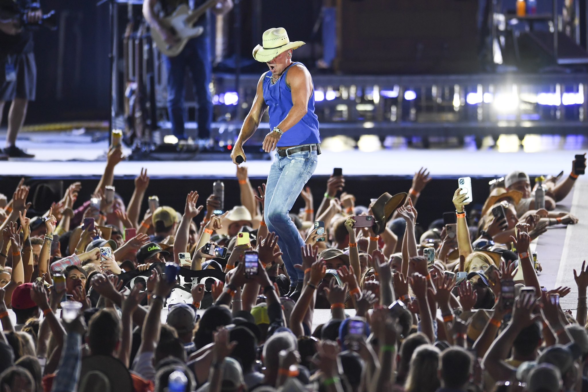 Kenny Chesney on Twitter "Thank you, Pittsburgh, for one rocking