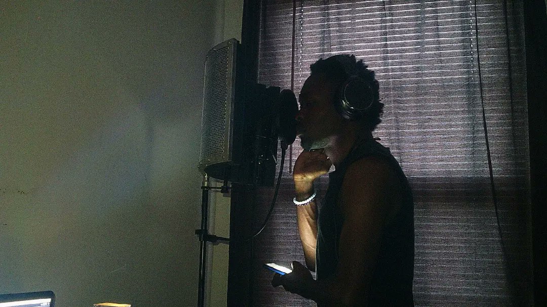 Yanni2kMusic's tweet photo. Don't need alot of money just to please you now, giving you my heart so I can make you proud ❤️🙏🏿
#mondaymood
#giveyoumyheart❤️
#makeyouhappy
#betterforme https://t.co/kajAzEAcko