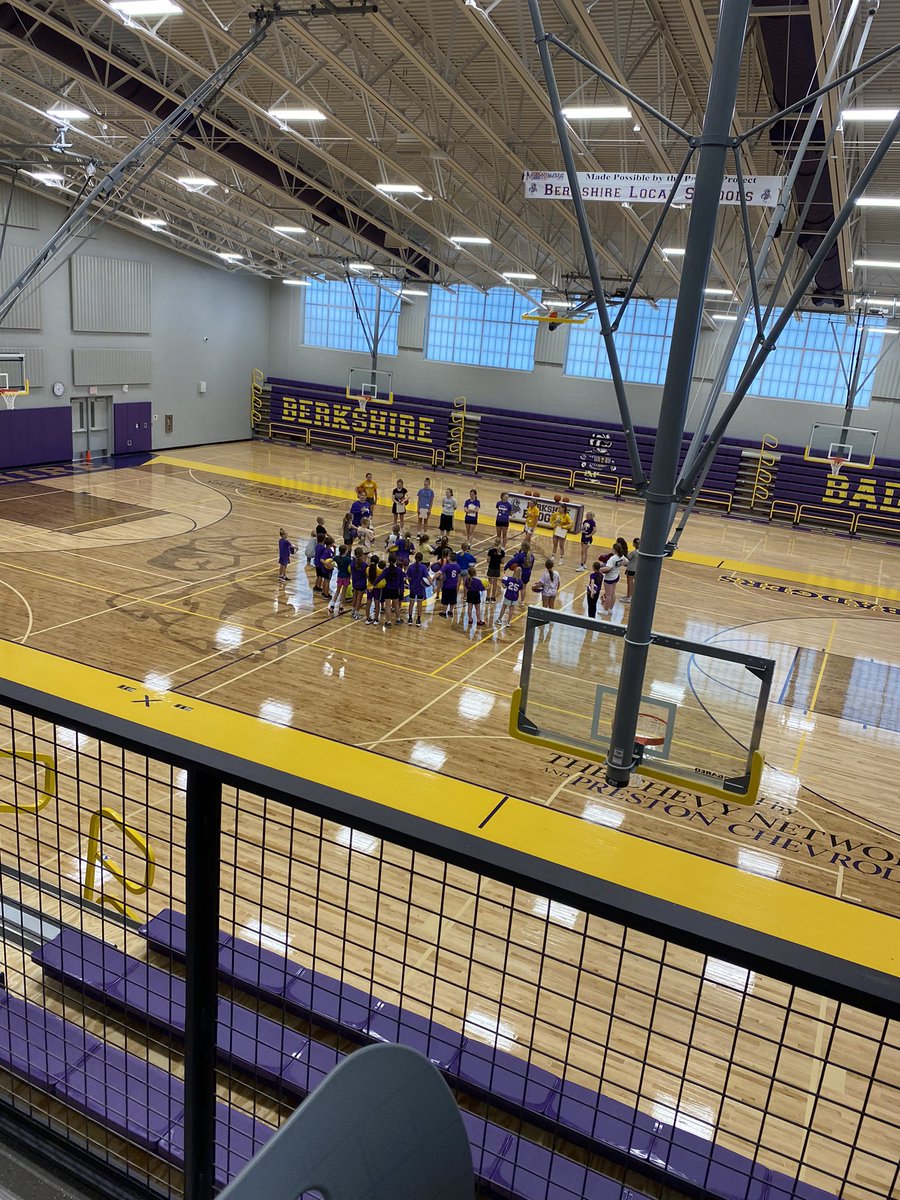 BHS_LadyBadgers's tweet photo. First day of youth camp! Monday campers of the day. Looking forward to day 2 tomorrow. Super hero is the theme of the day!! #FutureBadgers #LearningToRow https://t.co/EnFuGTglIU
