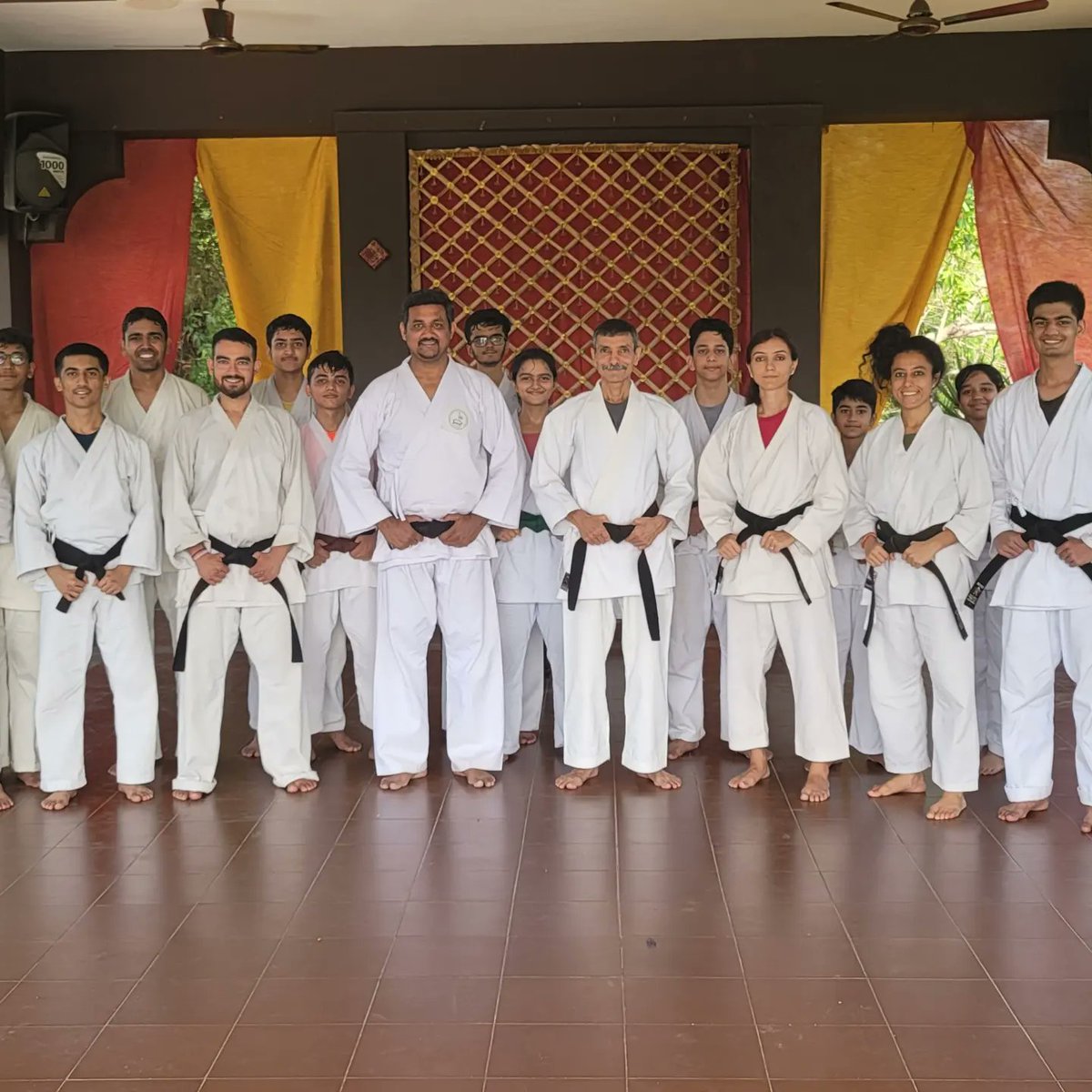 Hardik_Enjoy's tweet photo. Feel grateful to be part of Arjun School of Marshal Arts, Ahmedabad. Thank you Sensei Nikhil Trivedi. 

#Asma #Karate #MarshalArts #camp #Asmacamp https://t.co/liws87sqNy