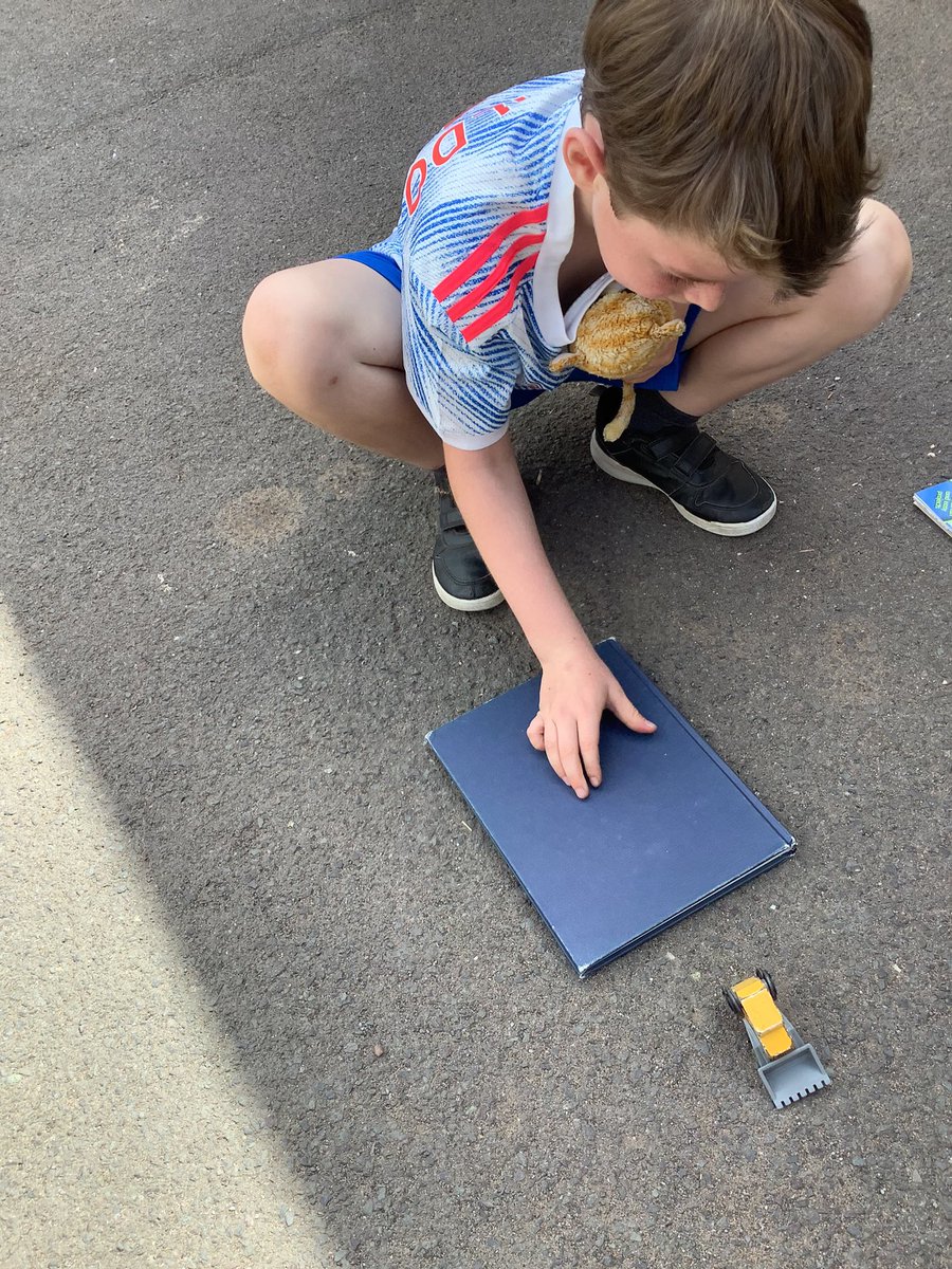 On Friday, we undertook a mini experiment looking at friction 🔍 We made predictions on which material would cause the least amount of friction, and we explored what would happen to the toy car as a result of more or less friction 🤩