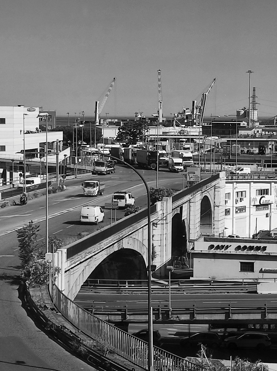 BlogRomano's tweet image. #genova #travelphotography #urbanphotography #goodmorning