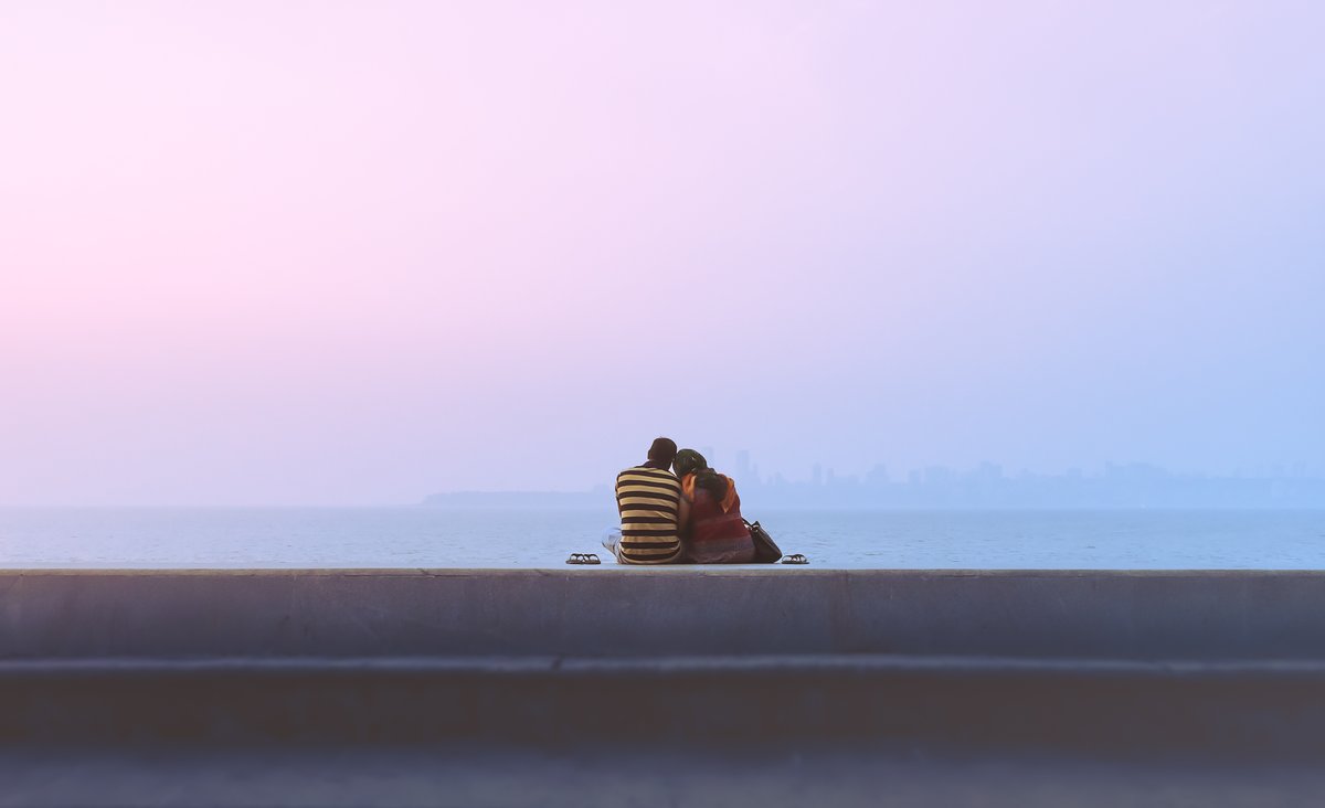 iamlifriday's tweet photo. those moments forever 💙💜 https://t.co/EugAwHnPXe