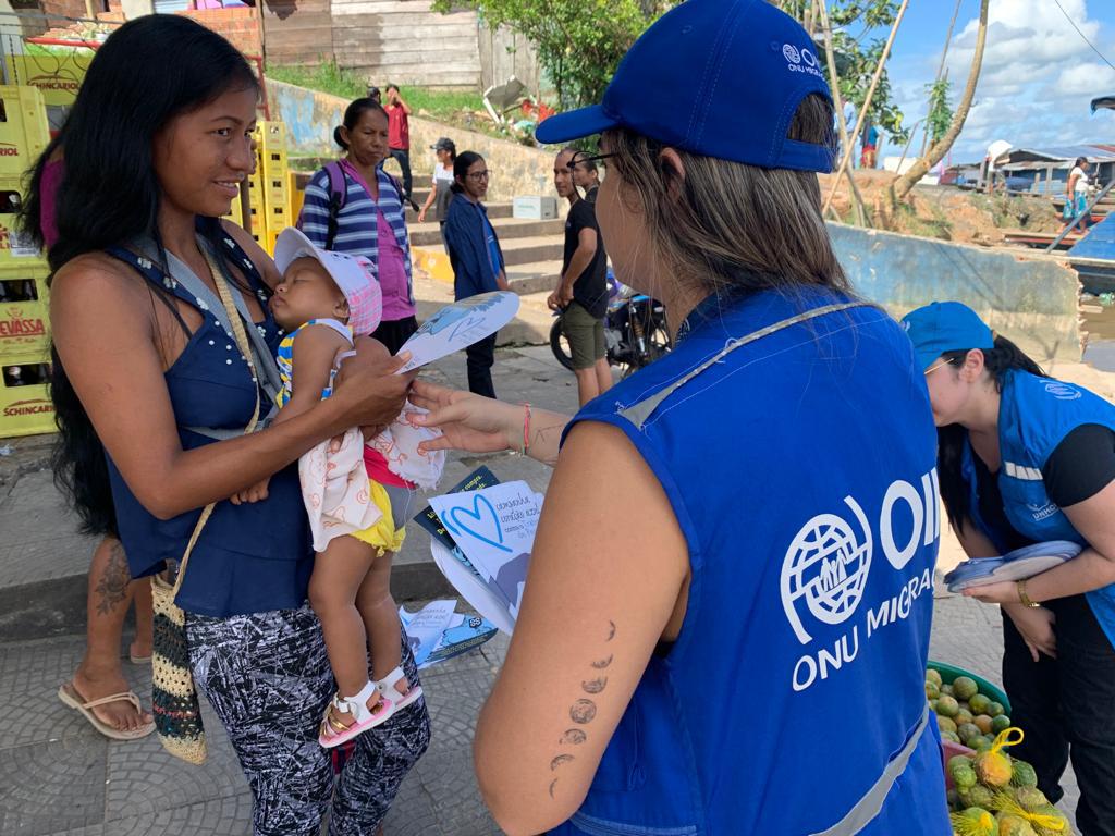 OIMBrasil's tweet photo. Amazonas contra o #tráficodepessoas! 🚫

Para conscientizar a população local, a @OIMBrasil  realizou ação informativa, terça-feira (7), sobre tráfico de pessoas em Tabatinga.

A ação foi realizada com apoio da @redesejusc  e do @ACNURBrasil 

Disque100 #Ligue180
| @StatePRM https://t.co/cgHIv3u6k3