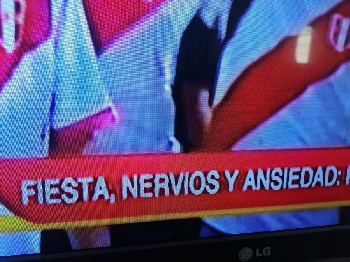 ayu_bangtan_ot7's tweet image. Todos los peruanos en éste momento:
VAMOS CARAJO